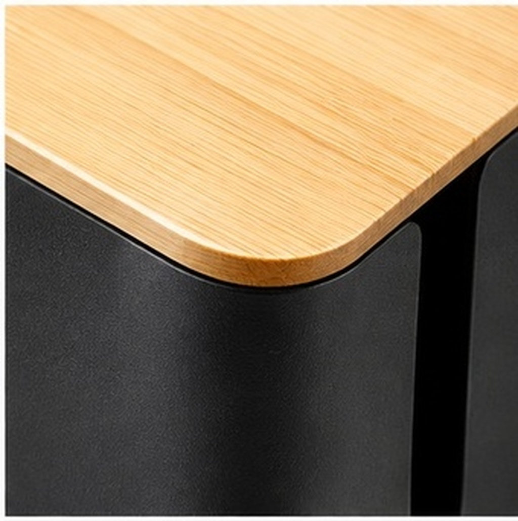 Food Storage Management - 2 scatole in plastica e legno